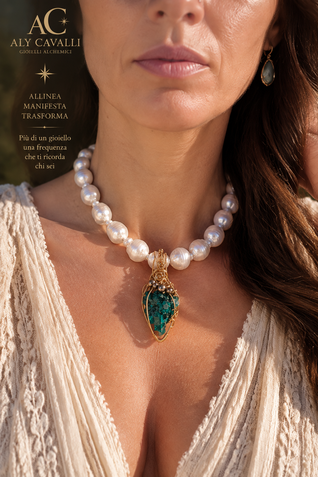 CUORE DI GAIA – Collana con Perle Barocche e Dioptasio in Oro 14K | Alchimia Cristallina