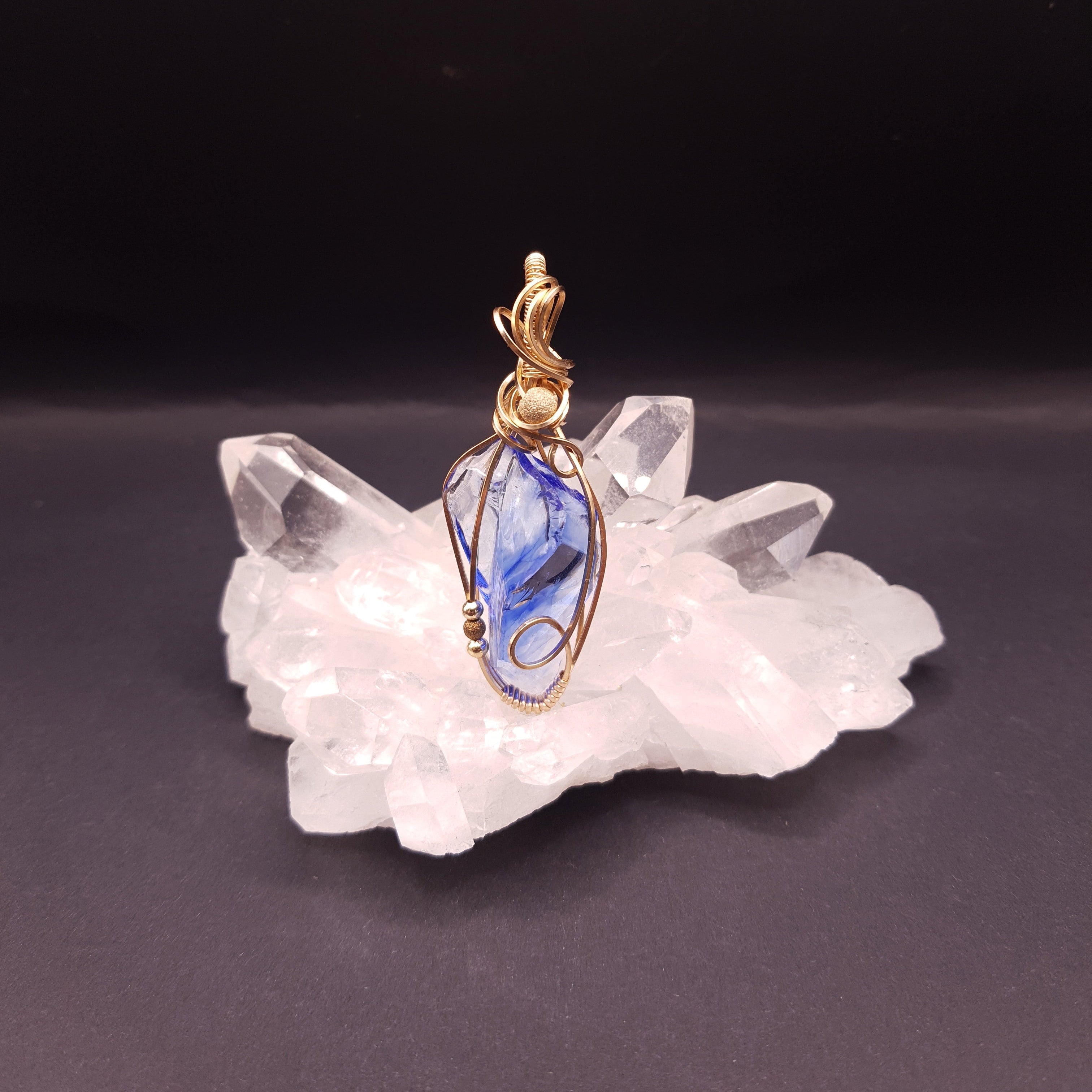 Ciondolo Oro 14K Cristallo Andara Spirito Santo – Energia Divina, Risveglio Spirituale, Alta Frequenza