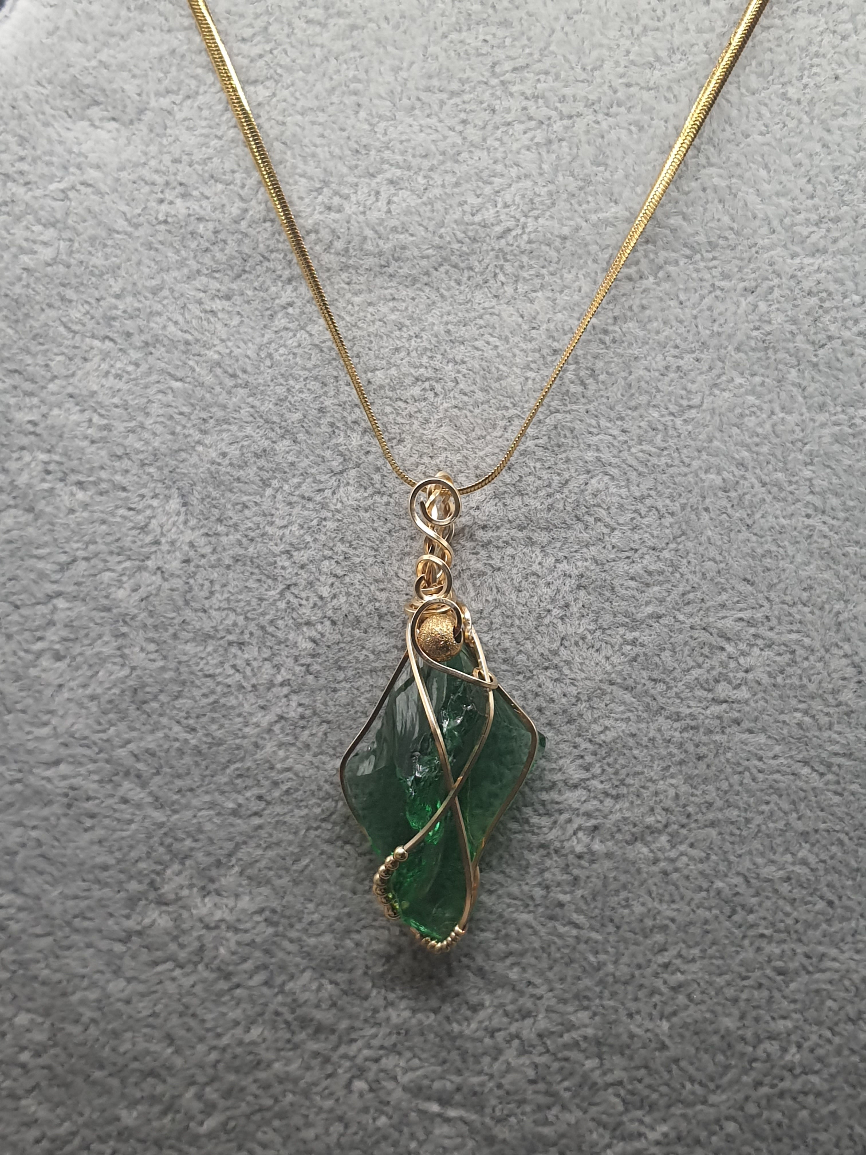Pendente Ali di Raffaele Andara cristallo Brillant Green oro 14k lavorazione a filo