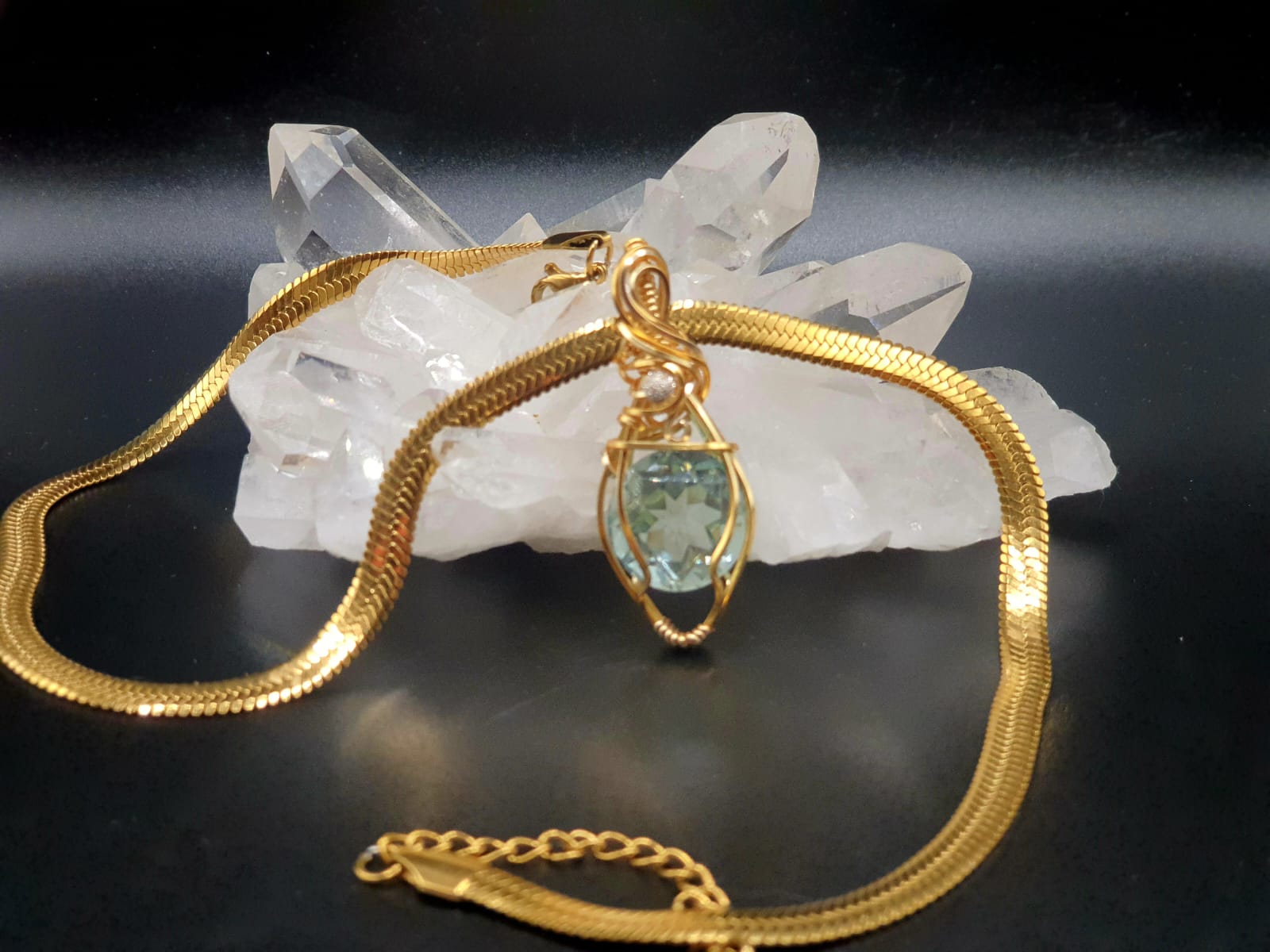 Ciondolo con Cristallo Andara Placcato Oro – Taglio Diamante, Cuore di Atlantide