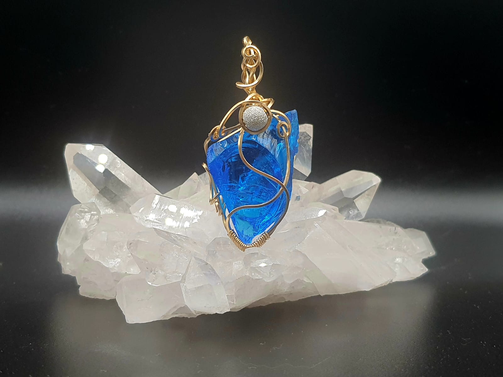 Raggio Blu – Ciondolo Cristallo Andara Blu Brillante Originale Oro 14K – Alta Vibrazione, Attivazione DNA