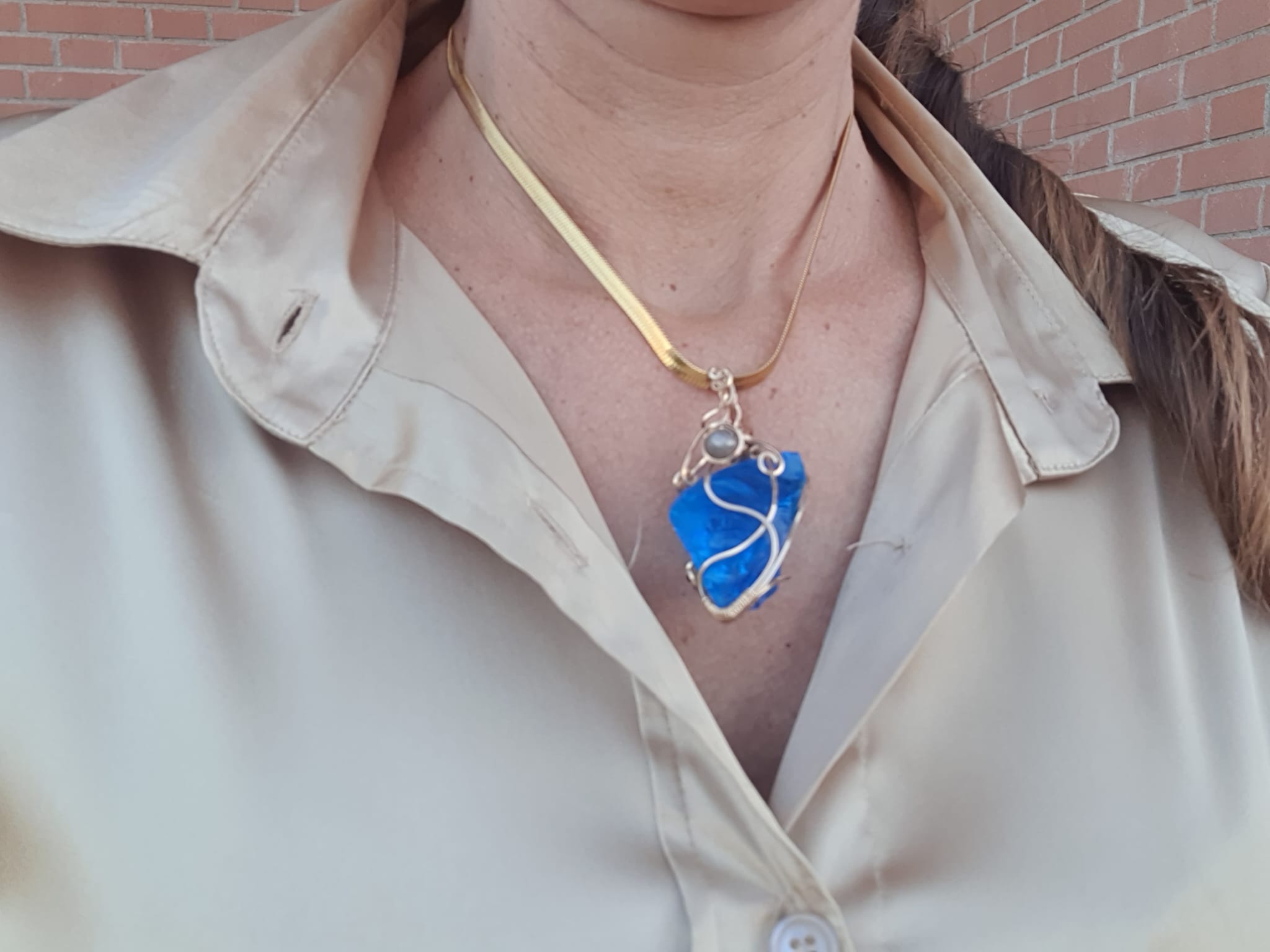 Raggio Blu – Ciondolo Cristallo Andara Blu Brillante Originale Oro 14K – Alta Vibrazione, Attivazione DNA