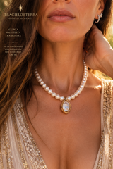 SOPHIA – La Voce dell’Oracolo | Collana di Perle con Cristallo Andara Oracle | Alchimia Cristallina